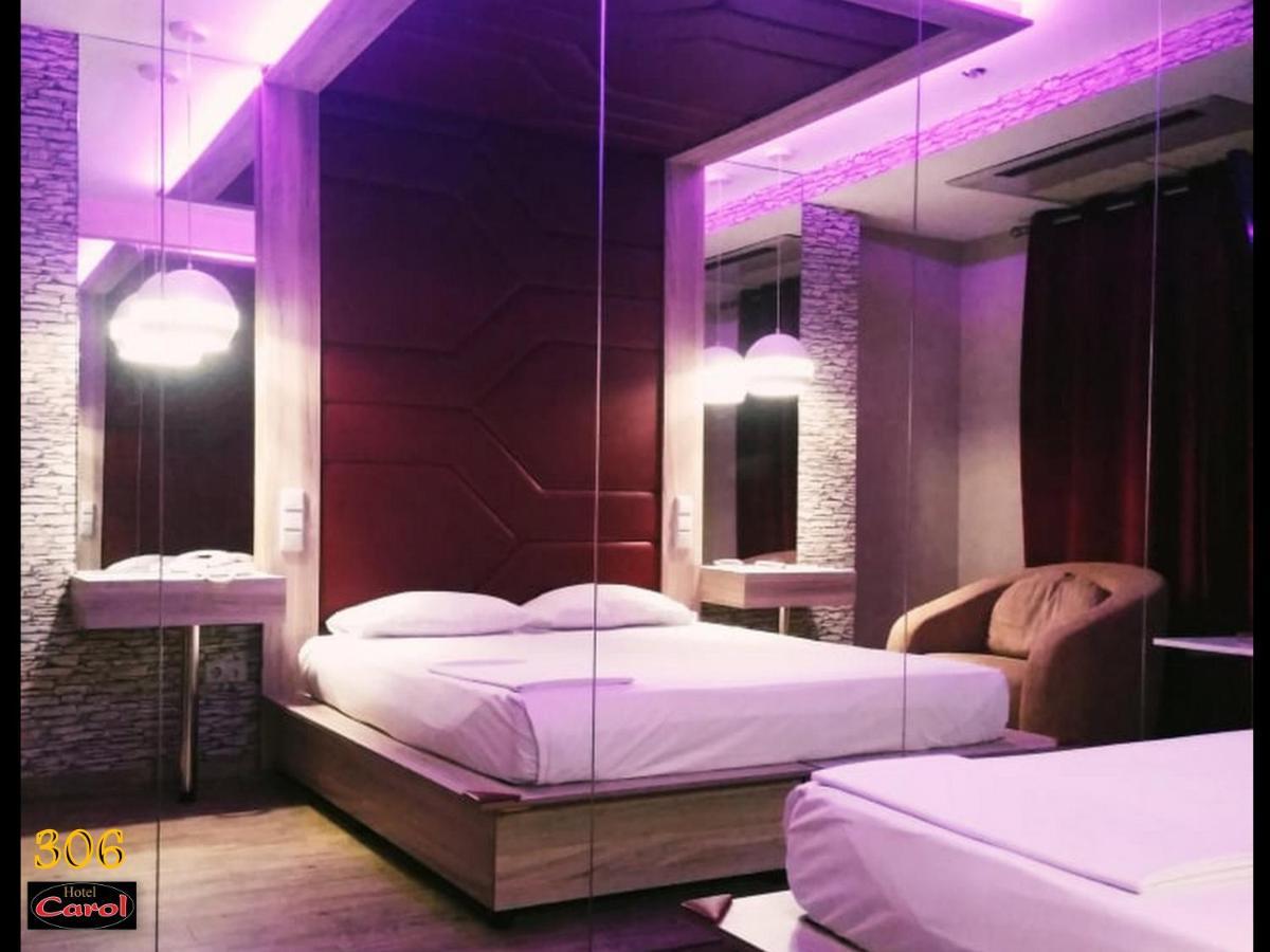 Carol Hotel 피레아스 외부 사진